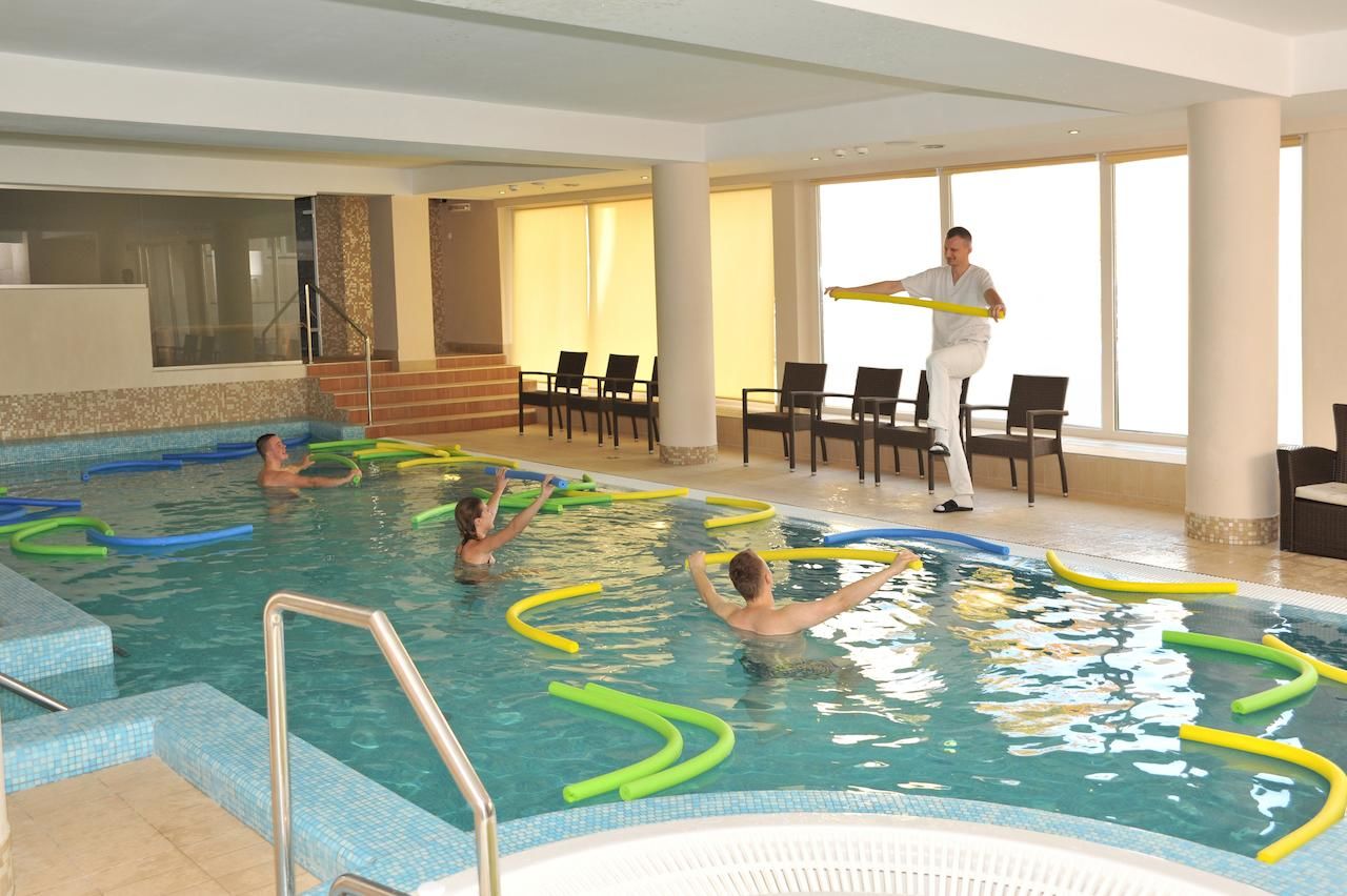 Курортные отели Hotel Atol Свиноуйсьце-15