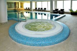 Курортные отели Hotel Atol Свиноуйсьце-2